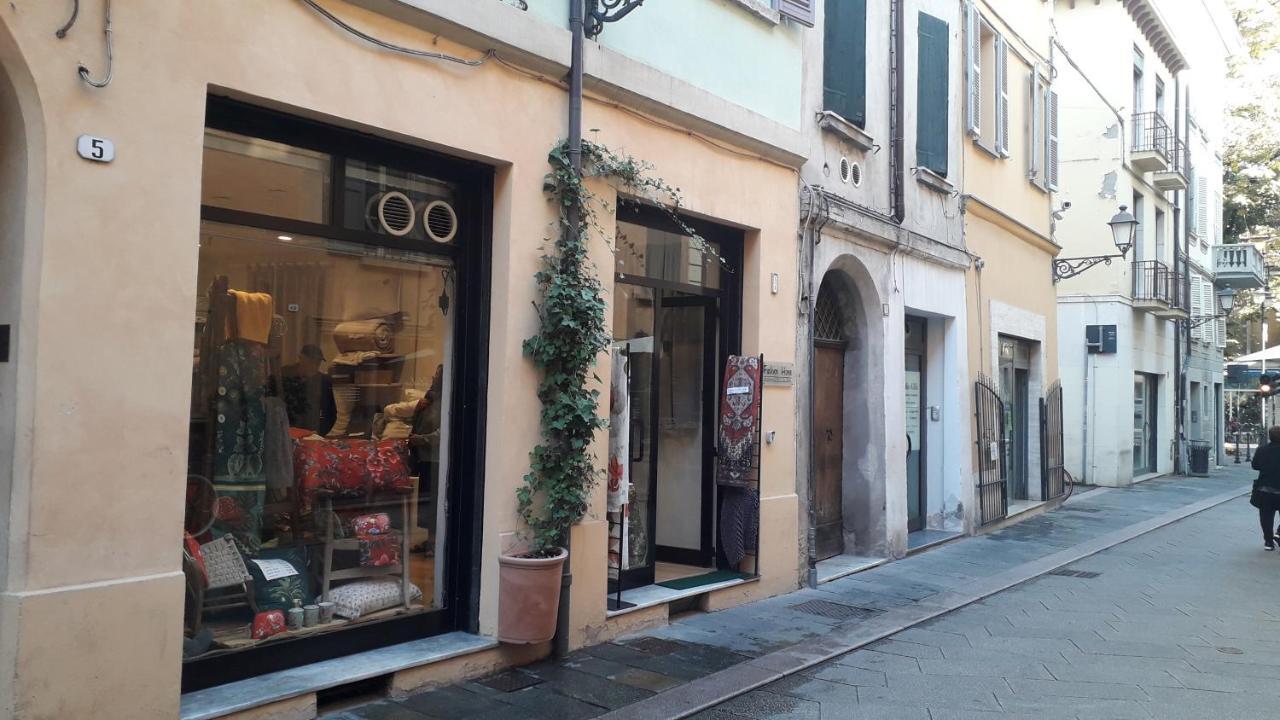 Via Guido Panciroli Il Guscio Apartment Reggio Emilia Exterior photo